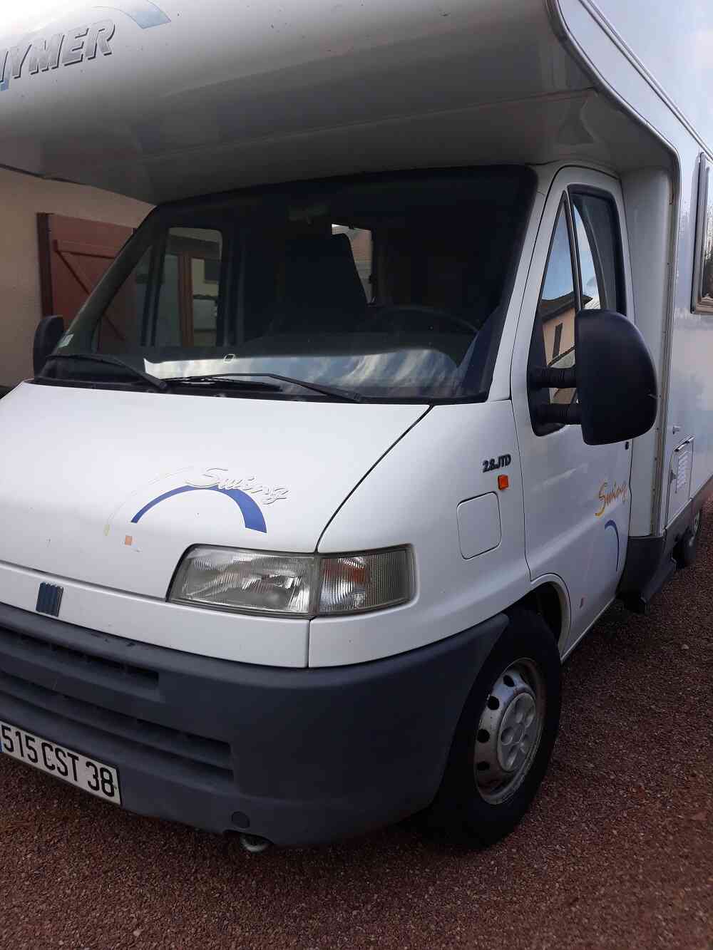 camping-car HYMER CAMP 524  extérieur / latéral gauche