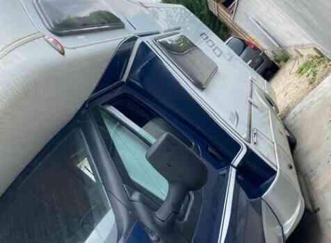 camping-car HYMER CLASSE C  extérieur /