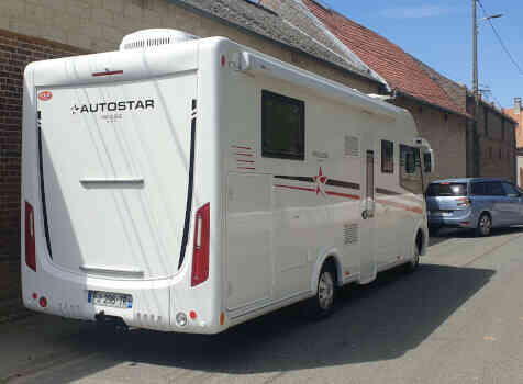 camping-car AUTOSTAR PRIVILEGE  LC 730  extérieur / arrière