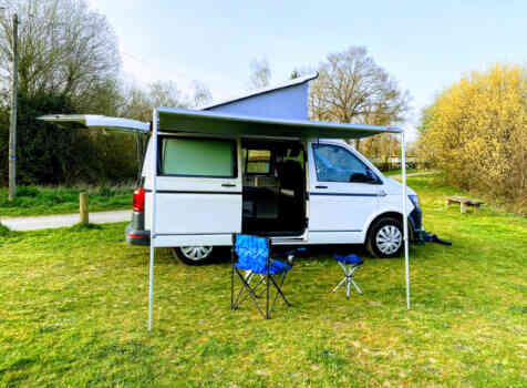 camping-car VOLKSWAGEN T6  extérieur / latéral 