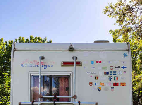 camping-car CHALLENGER   extérieur / arrière