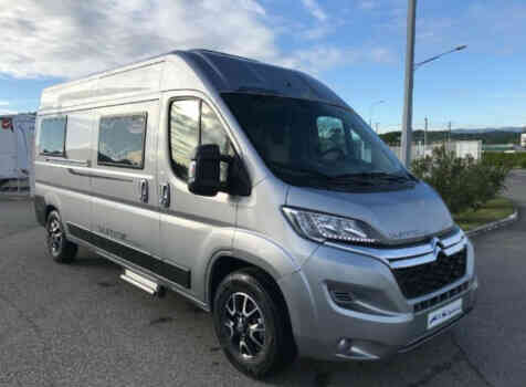 camping-car POSSL SUMMIT 600  extérieur / face avant