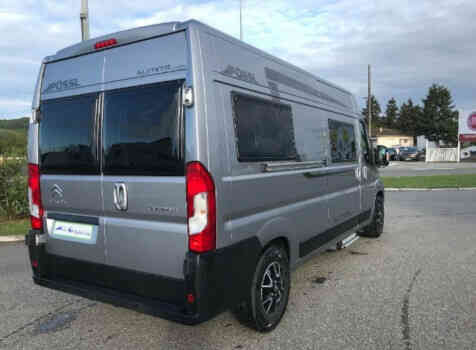 camping-car POSSL SUMMIT 600  extérieur / 