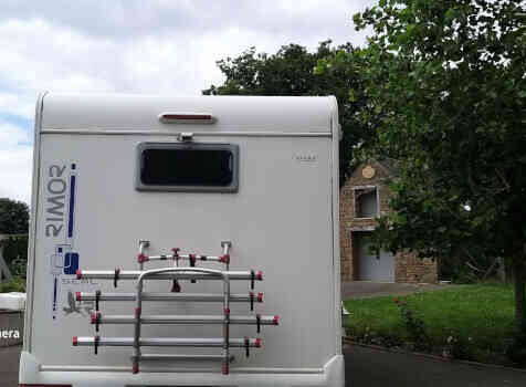 camping-car RIMOR SEAL  extérieur / arrière