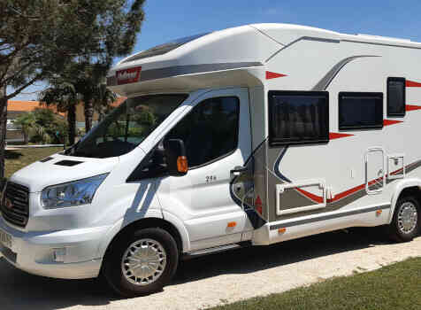 camping-car CHALLENGER GENESIS 296  extérieur / latéral gauche