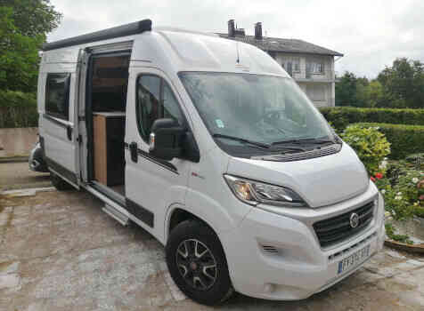 camping-car CARADO CLEVER 601  intérieur / autre couchage