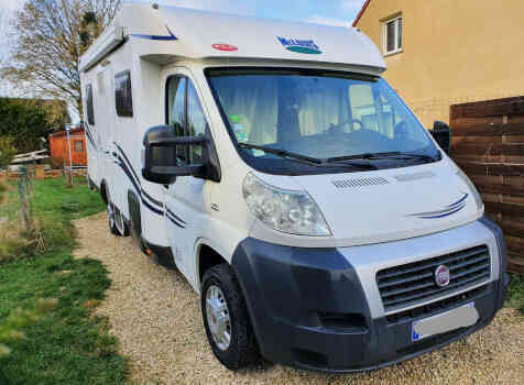 camping-car MC LOUIS MC2-63  extérieur / face avant