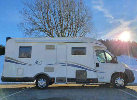 camping-car MC LOUIS MC2-63  extérieur / latéral droit