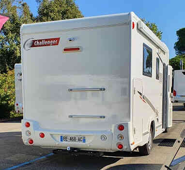 camping-car CHALLENGER 288 EB QUARTZ  extérieur / arrière