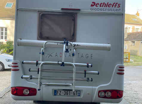 camping-car DETHLEFFS ADVANTAGE   extérieur / arrière