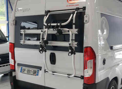 camping-car BAVARIA K 600 X EDITION  extérieur / arrière