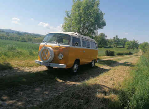 camping-car VOLKWAGEN COMBI T2  extérieur / latéral gauche