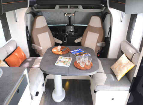 camping-car CHALLENGER 337 GA GRAPHITE EDITION PREMIUM  extérieur / arrière