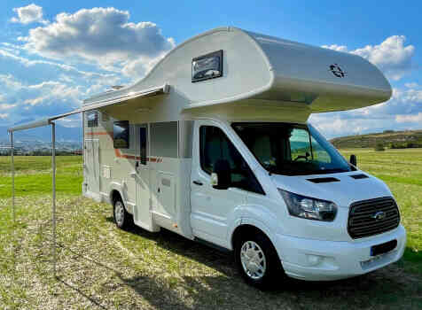 camping-car CI ELLIOT MANOA 79 M  extérieur / face avant