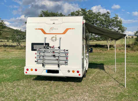 camping-car CI ELLIOT MANOA 79 M  extérieur / arrière