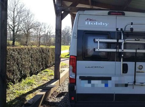 camping-car HOBBY VANTANA K 65  extérieur / arrière