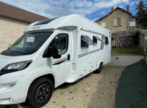 camping-car PILOTE P 726 FC EVIDENCE  extérieur / latéral gauche