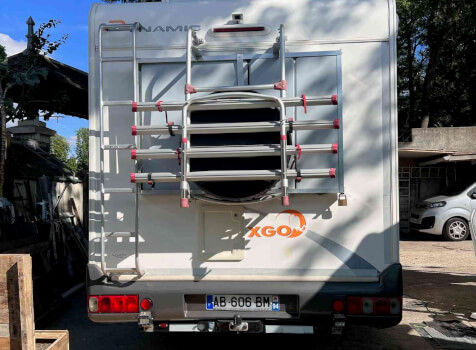 camping-car XGO DYNAMIC 23  extérieur / arrière