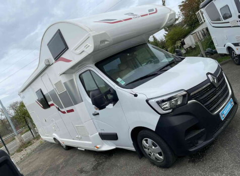 camping-car RIMOR HYGGE 5   extérieur / latéral droit