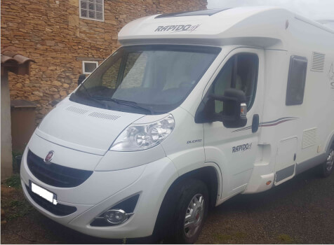 camping-car RAPIDO 640  extérieur / latéral gauche