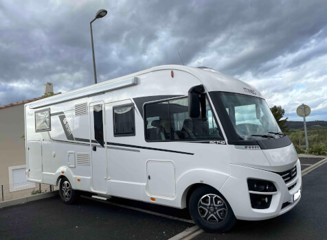 camping-car ITINEO MC 740 SPIRIT EDITION  extérieur / latéral gauche