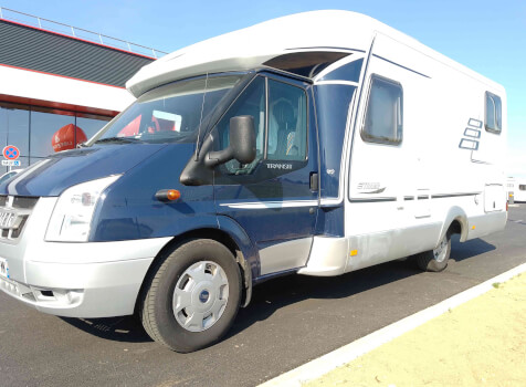 camping-car HYMER CLASSE T 672 CL  extérieur / latéral gauche