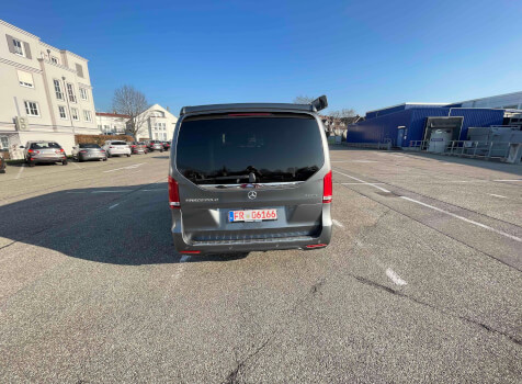 camping-car MARCO POLO  extérieur / arrière