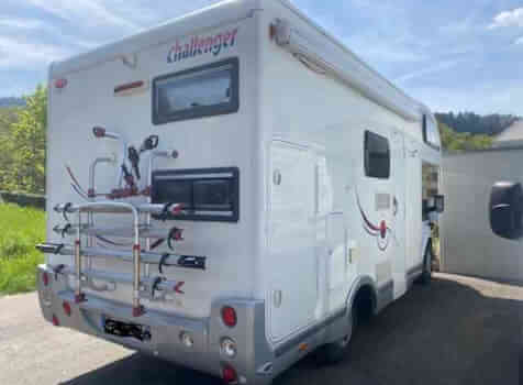 camping-car CHALLENGER GENESIS  extérieur / latéral gauche