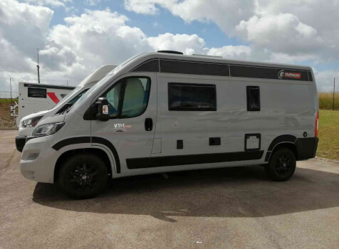 camping-car CHALLENGER V 114 MAX ROAD EDITION VIP  extérieur / latéral gauche