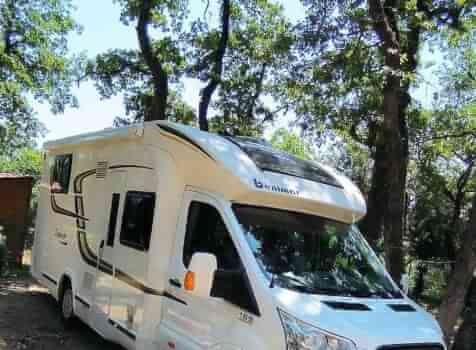 camping-car BENIMAR TESSORO  extérieur / face avant