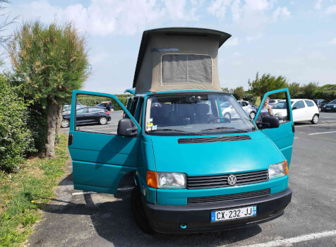 camping-car VOLKSWAGEN CALIFORNIA VW T4  extérieur / face avant