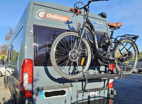 camping-car CHALLENGER V114 Road Edition VIP  extérieur / arrière