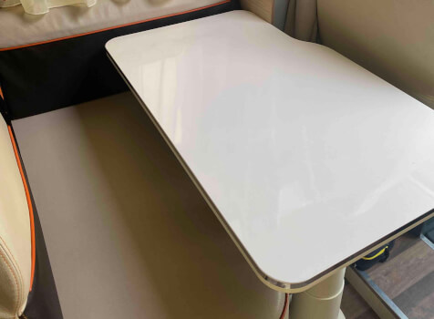 camping-car MC LOUIS MC4 79 G GOLD  intérieur / coin salon