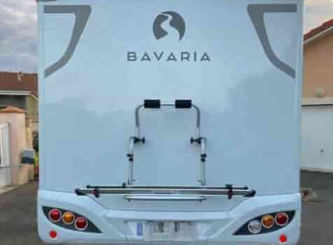 camping-car BAVARIA T 746 NOMADE  extérieur / arrière