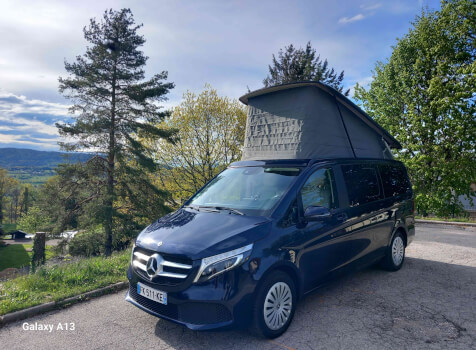 camping-car MARCO POLO   extérieur / face avant