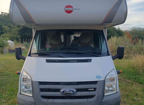 camping-car BURSTNER NEXXO FAMILY  extérieur / latéral gauche