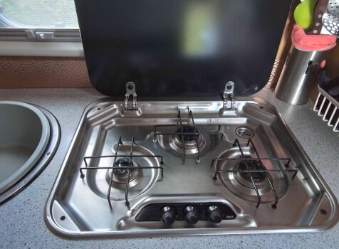 camping-car MC LOUIS  extérieur / arrière