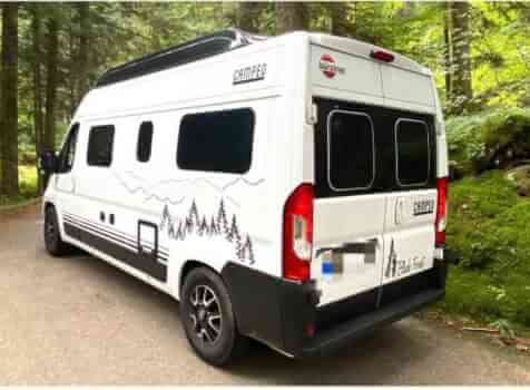 camping-car BURSTNER CAMPEO C600 BLACK FOREST  extérieur / arrière