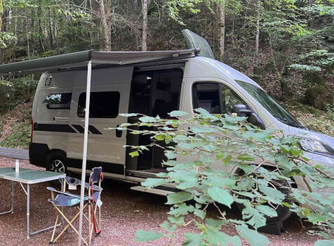 camping-car CROSSCAMP  extérieur / latéral gauche