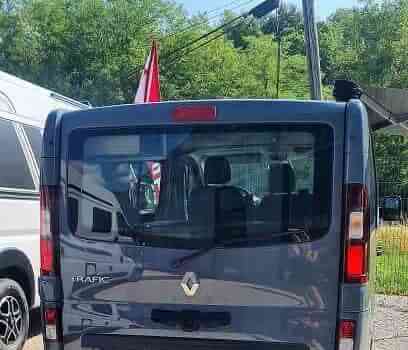 camping-car RENAULT TRAFIC  extérieur / arrière
