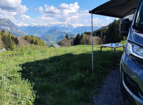 camping-car CAMPEREVE XL LIMITED   extérieur / face avant