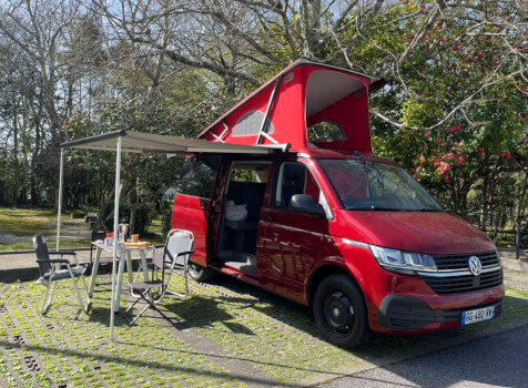 camping-car VOLKWAGEN CALIFORNIA COAST 150 DSG  extérieur / face avant