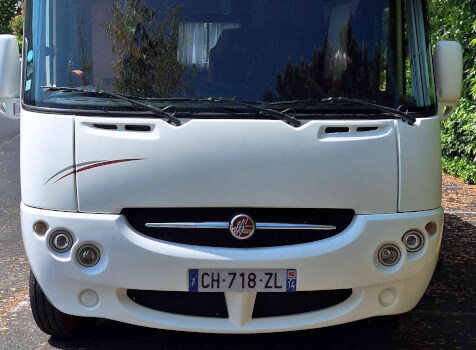 camping-car RAPIDO  extérieur / face avant