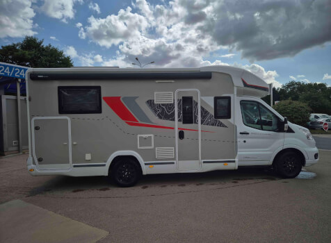 camping-car CHALLENGER 328 GRAPHITE ULTIMATE  extérieur / latéral droit