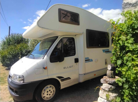 camping-car CI ELIOT  extérieur / latéral droit