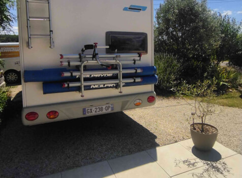 camping-car CI ELIOT  extérieur / arrière