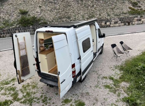 camping-car MERCEDES SPRINTER  extérieur / arrière