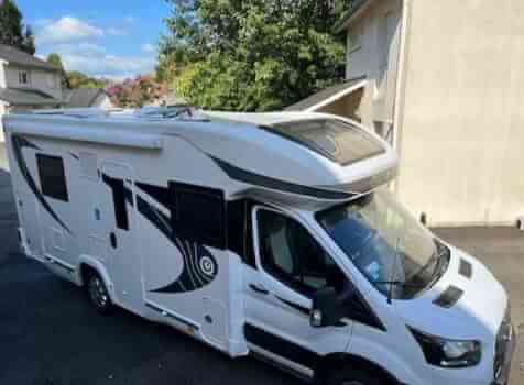camping-car CHAUSSON ETAPE LINE 2021  extérieur / face avant