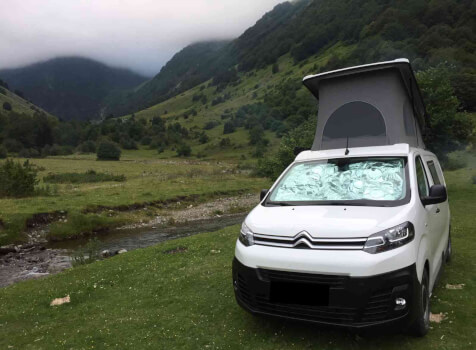 camping-car CITROEN JUMPY  extérieur / face avant