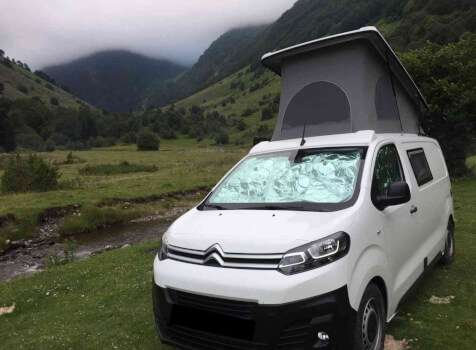 camping-car CITROEN JUMPY  extérieur / latéral gauche